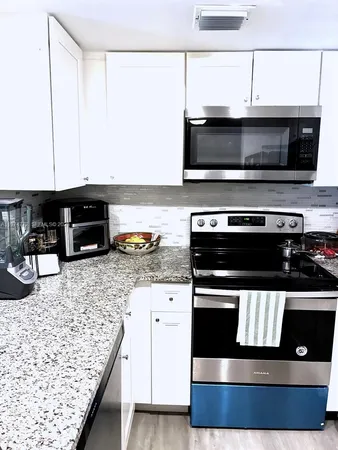 $2,500 | 2024 Champions Way, North Lauderdale, FL 33068