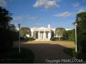 770 South County Road Palm Beach, FL 33480 - Photo 4 of 4 a front view of a house with garden