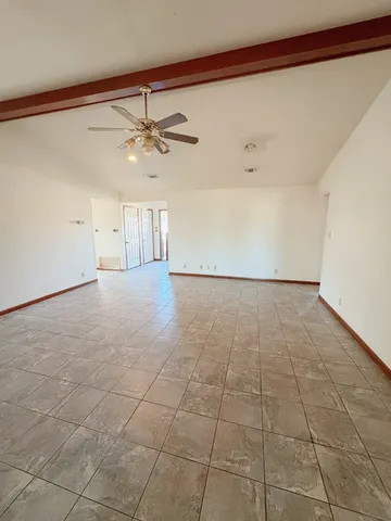 $520,000 | 172 Schattenbaum Drive, Fredericksburg, TX 78624