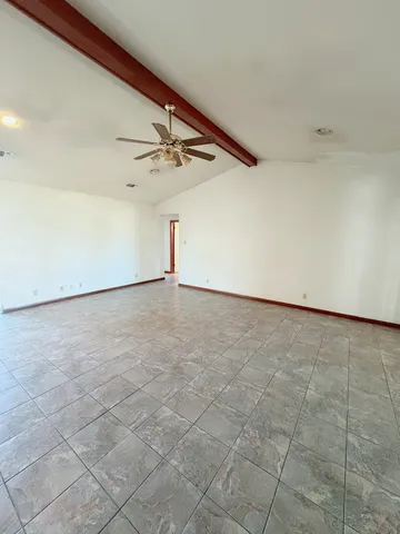 $520,000 | 172 Schattenbaum Drive, Fredericksburg, TX 78624