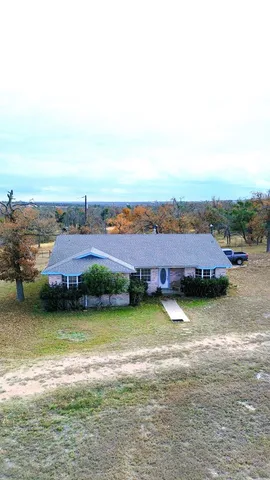 $520,000 | 172 Schattenbaum Drive, Fredericksburg, TX 78624