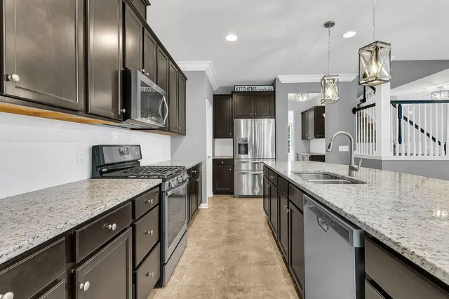 $490,000 | 354 Beachgrass Lane, Summerville, SC 29486