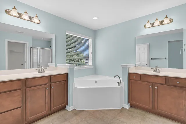 $490,000 | 354 Beachgrass Lane, Summerville, SC 29486