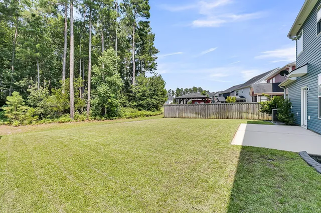 $490,000 | 354 Beachgrass Lane, Summerville, SC 29486