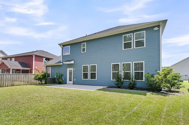 $490,000 | 354 Beachgrass Lane, Summerville, SC 29486