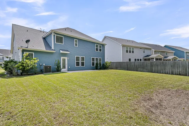 $490,000 | 354 Beachgrass Lane, Summerville, SC 29486