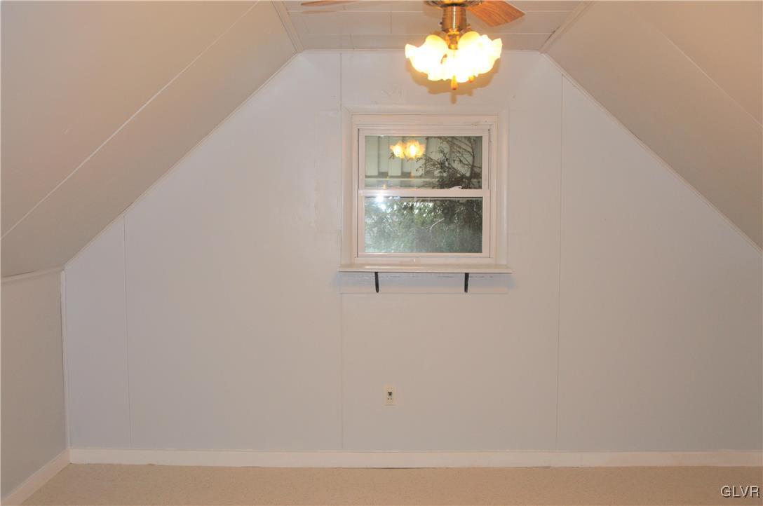 2142 Aster Road Bethlehem, PA 18018 - Photo 13 of 18 Gallery Image 13