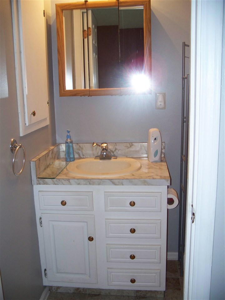 122 Edgemont Drive Decatur, IN 46733 - Photo 5 of 11