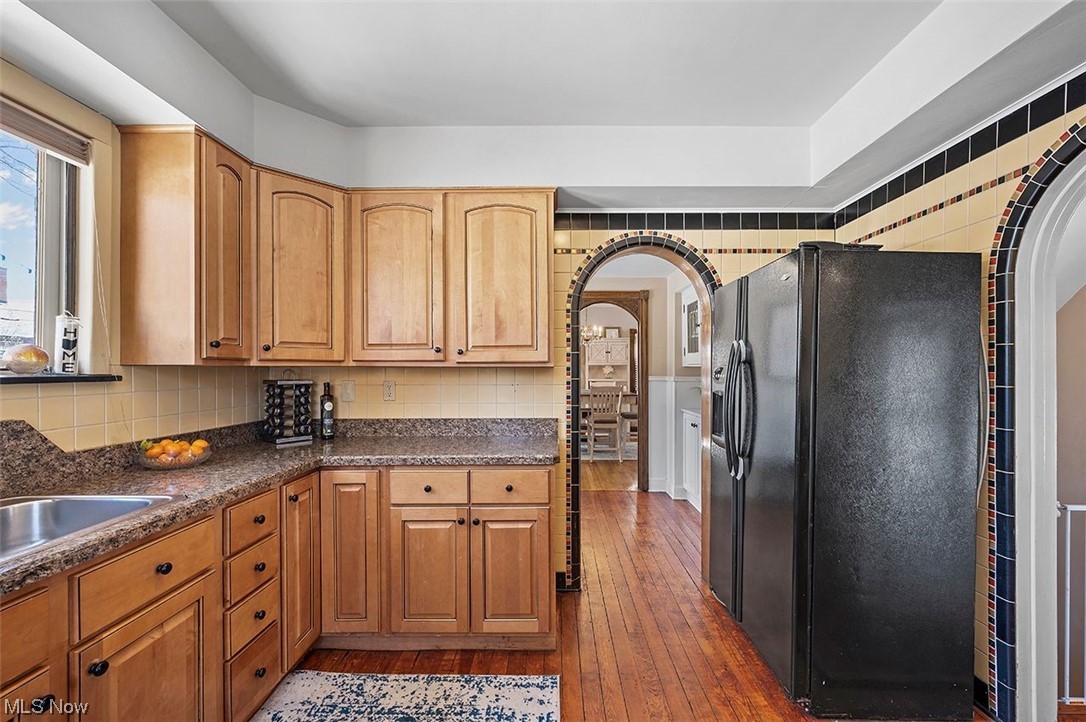 2451 Charney Road Cleveland, OH 44118 - Photo 16 of 35 Gallery Image 16