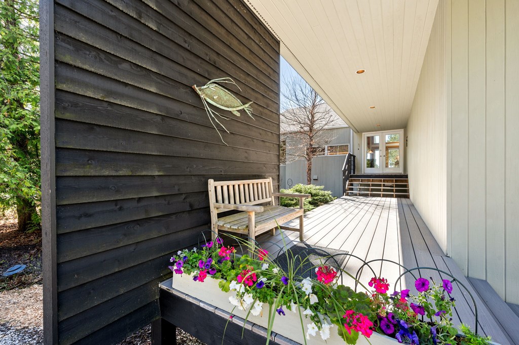 6071 Lady Slipper Road Sturgeon Bay, WI 54235 - Photo 9 of 70 Gallery Image 9