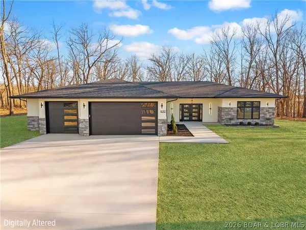$698,000 | 630 Turn Bridge Lane, Sunrise Beach, MO 65079