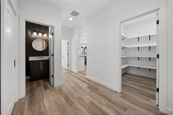 $698,000 | 630 Turn Bridge Lane, Sunrise Beach, MO 65079