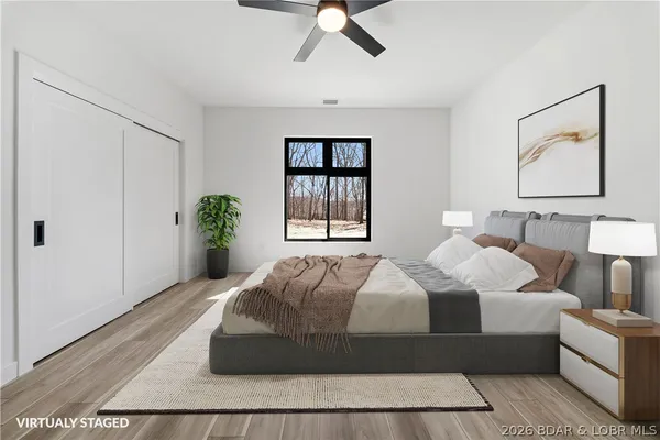 $698,000 | 630 Turn Bridge Lane, Sunrise Beach, MO 65079