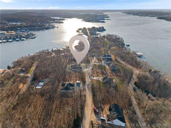 $698,000 | 630 Turn Bridge Lane, Sunrise Beach, MO 65079