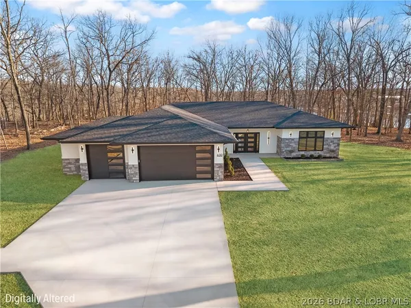 $698,000 | 630 Turn Bridge Lane, Sunrise Beach, MO 65079