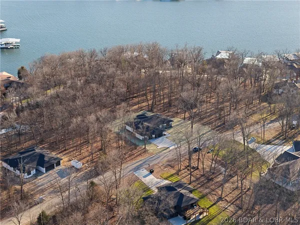 $698,000 | 630 Turn Bridge Lane, Sunrise Beach, MO 65079