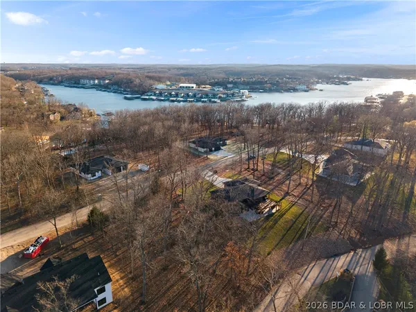 $698,000 | 630 Turn Bridge Lane, Sunrise Beach, MO 65079