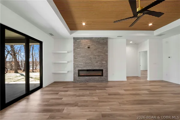 $698,000 | 630 Turn Bridge Lane, Sunrise Beach, MO 65079