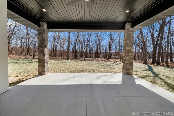 $698,000 | 630 Turn Bridge Lane, Sunrise Beach, MO 65079