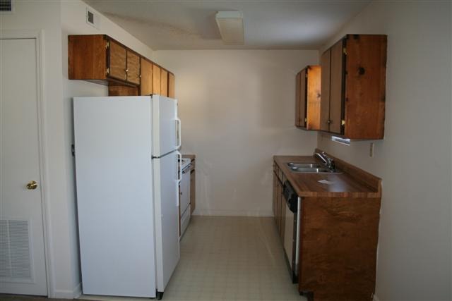 210 Old North Church Road Anderson, SC 29621 - Photo 2 of 4 Gallery Image 2