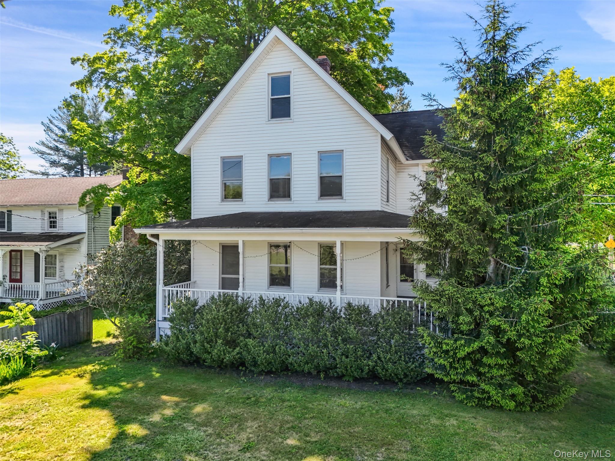 453 Old Post Road Bedford, NY 10506 - Photo 1 of 24