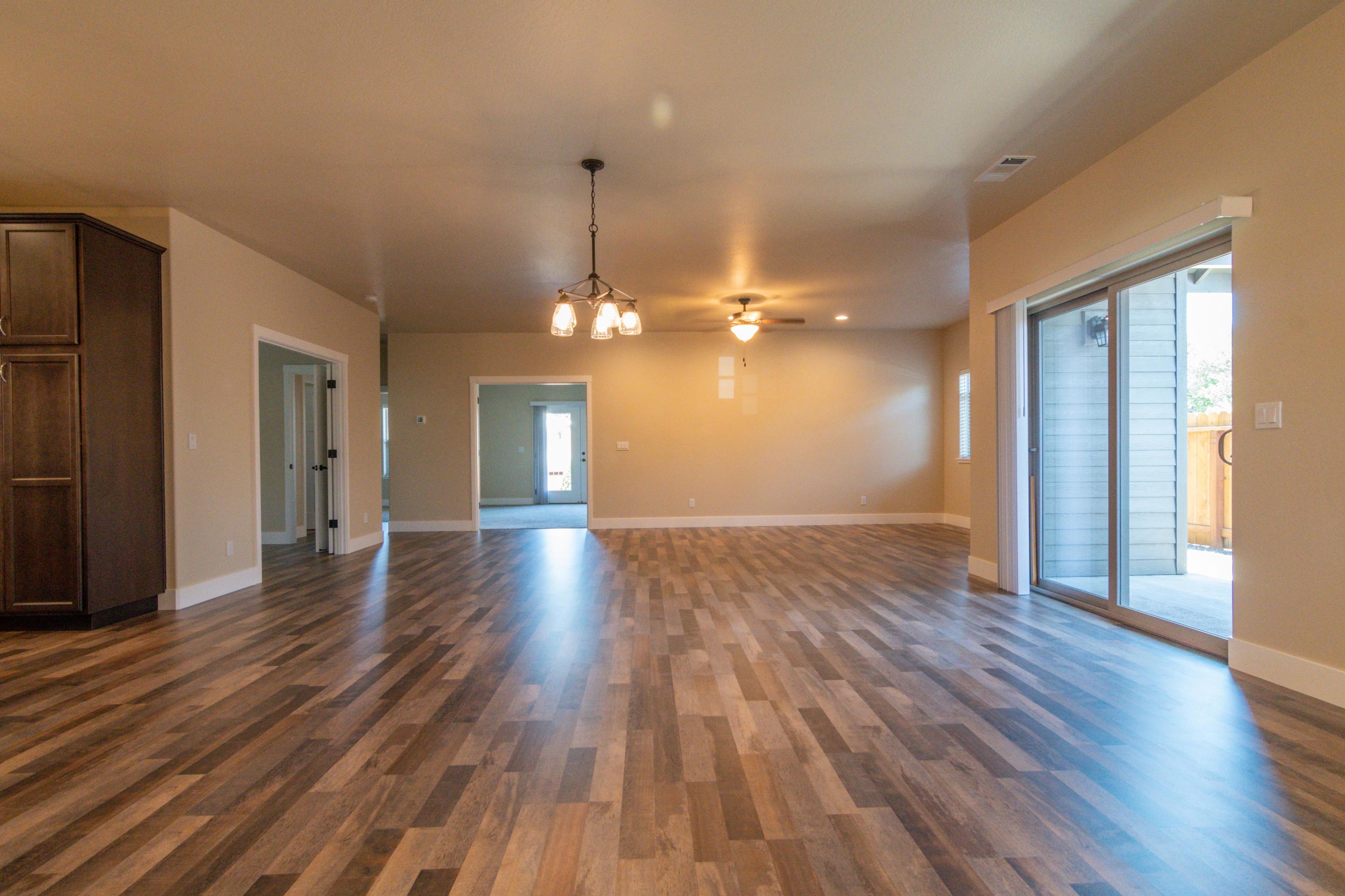 1770 Harbeck Road Grants Pass, OR 97527 - Photo 5 of 31 1770 Harbeck-1