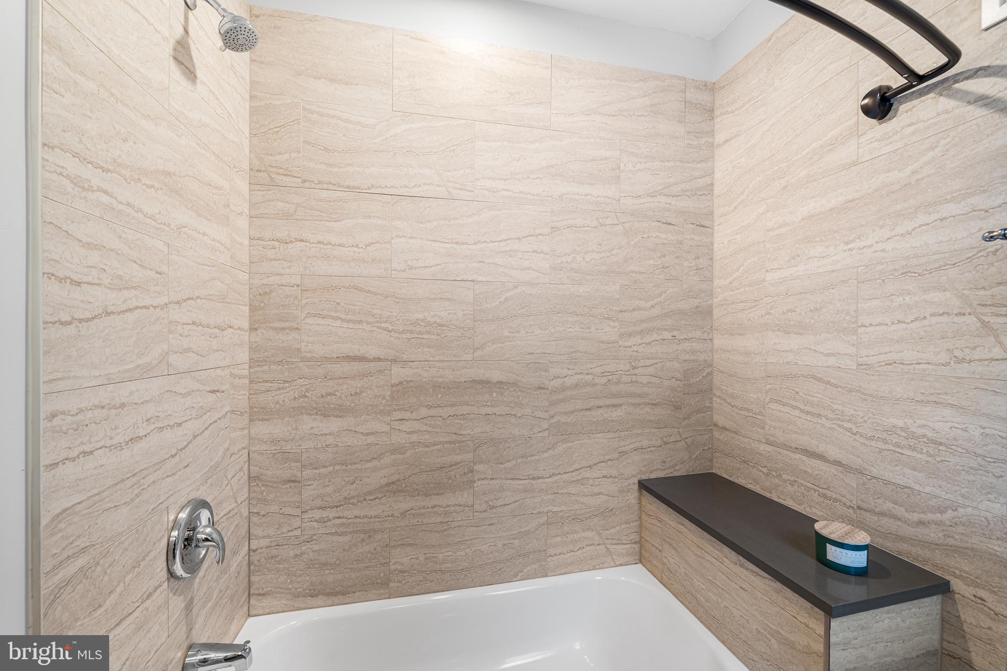 1346 South 46th Street Philadelphia, PA 19143 - Photo 15 of 32 a bathroom with a tub