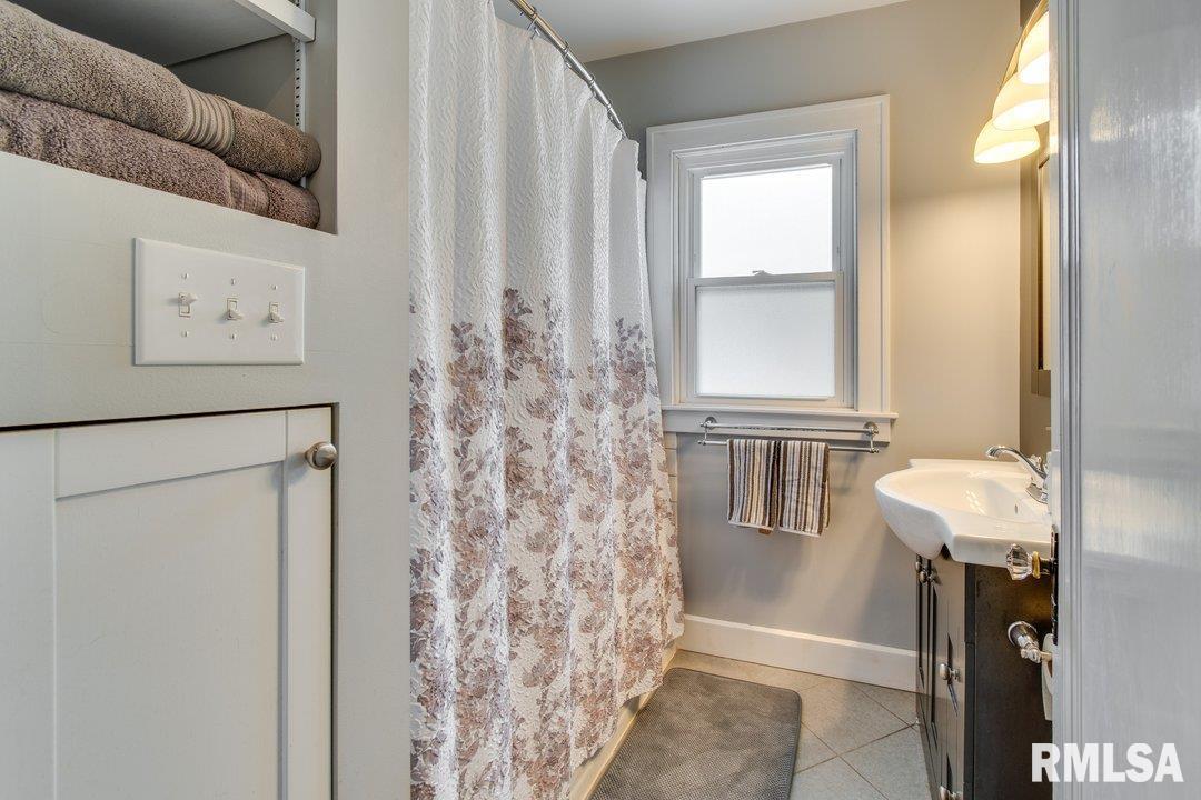 2417 South 6th Street Springfield, IL 62703 - Photo 11 of 21