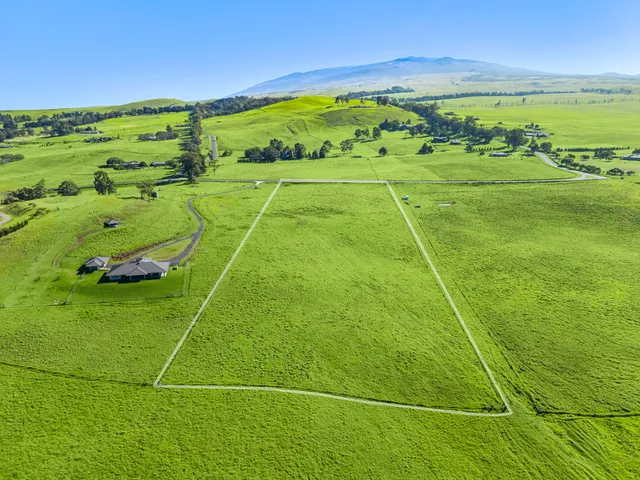 a view of an outdoor space with a lake view