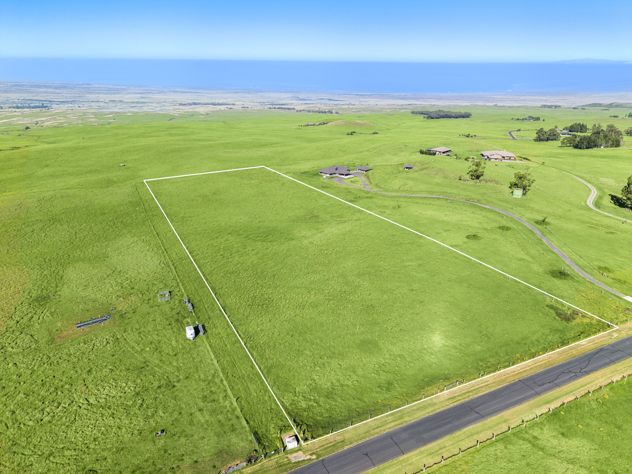 67-1148 Wainoenoe Road Kamuela, HI 96743 - Photo 10 of 28 a view of a tennis court