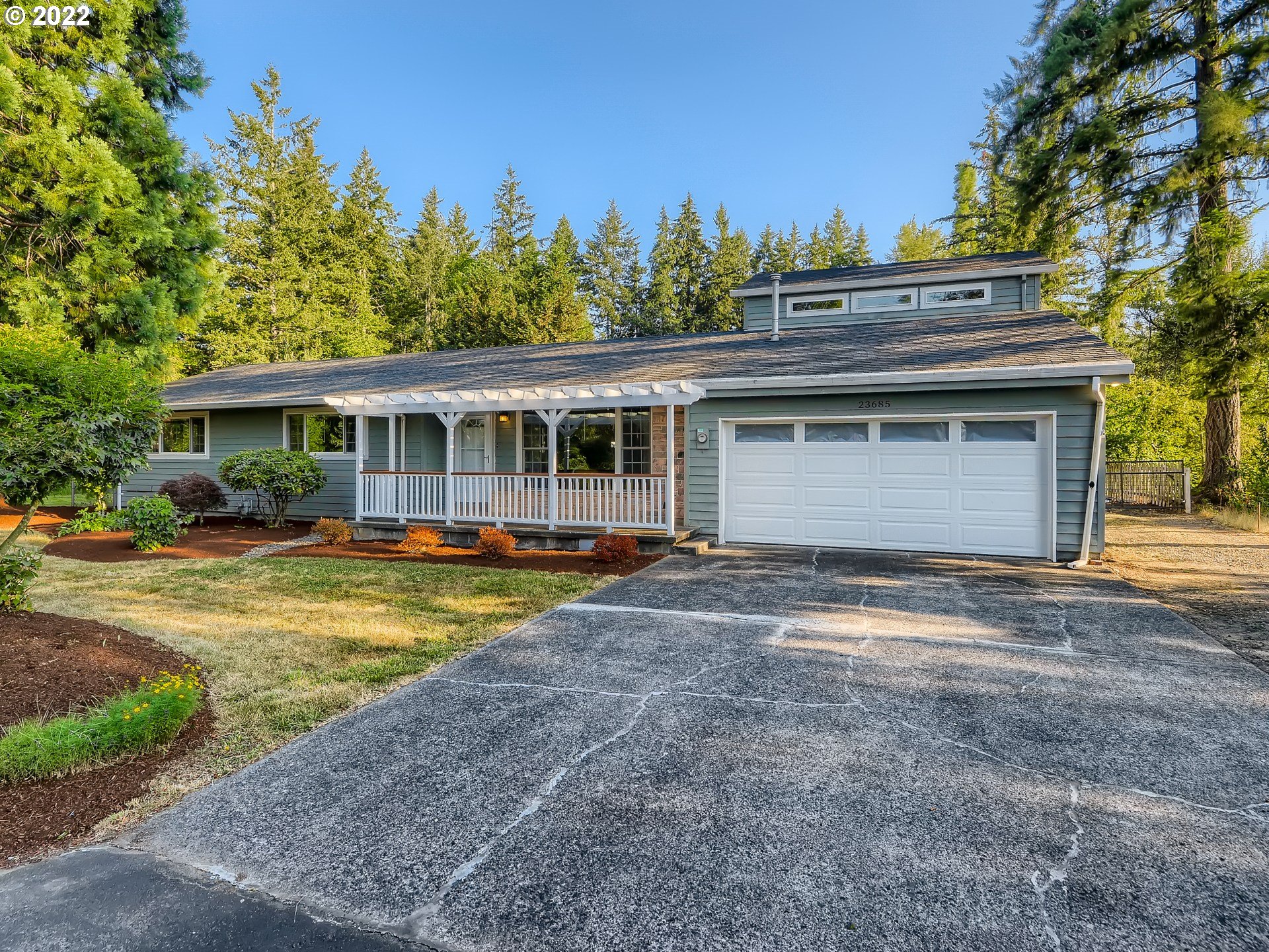 23685 Southeast Hoffmeister Road Damascus, OR 97089 - Photo 1 of 28 Gallery Image 1