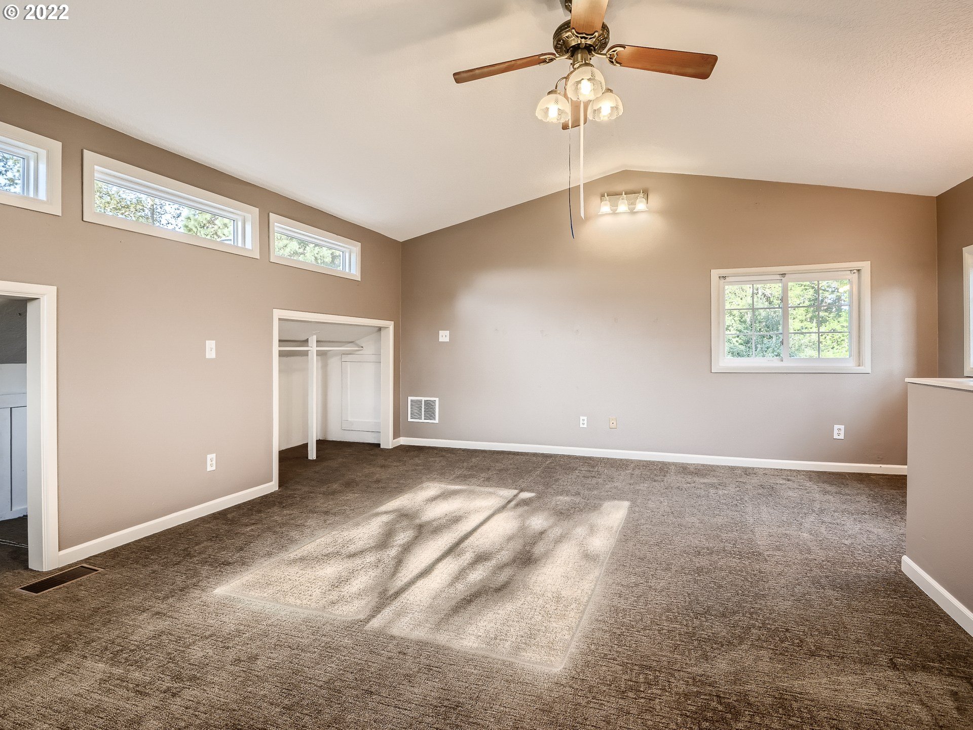 23685 Southeast Hoffmeister Road Damascus, OR 97089 - Photo 19 of 28 Gallery Image 19