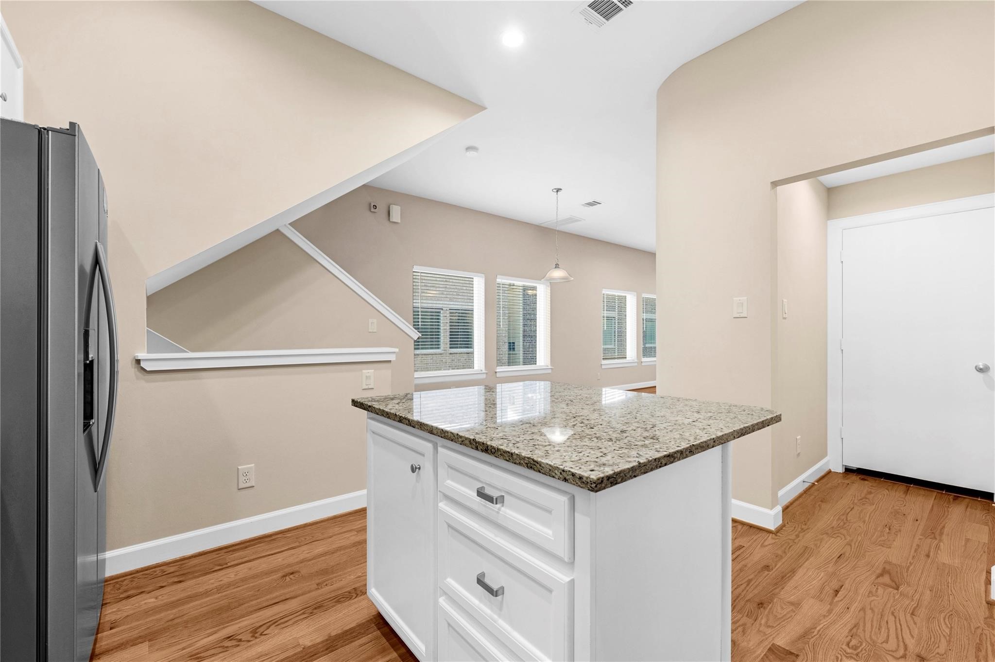 8731 Bryam Houston, TX 77061 - Photo 8 of 19