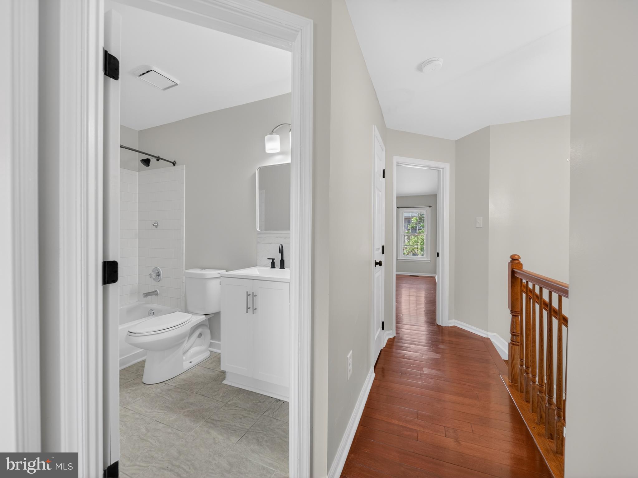 8602 Lark Place Laurel, MD 20724 - Photo 35 of 46 Hallway