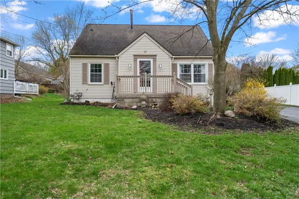 $280,000 | 17 Suffolk Street, Perinton, NY 14450