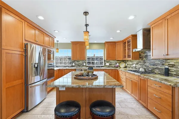 $1,899,000 | 386 Los Altos Avenue, Long Beach, CA 90814