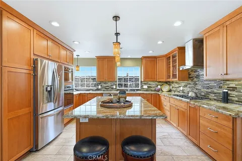 $1,899,000 | 386 Los Altos Avenue, Long Beach, CA 90814