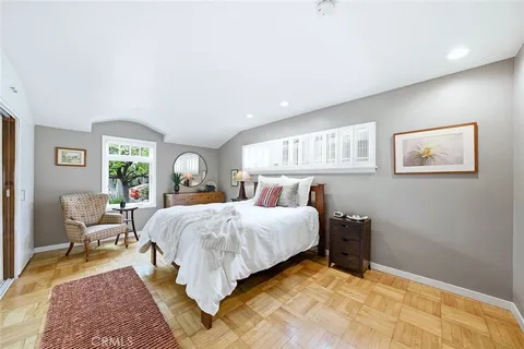 $1,899,000 | 386 Los Altos Avenue, Long Beach, CA 90814