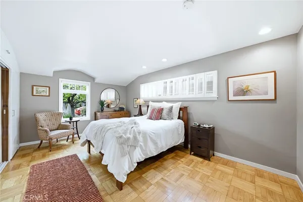 $1,899,000 | 386 Los Altos Avenue, Long Beach, CA 90814
