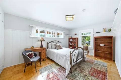 $1,899,000 | 386 Los Altos Avenue, Long Beach, CA 90814