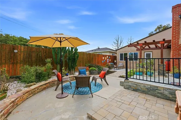 $1,899,000 | 386 Los Altos Avenue, Long Beach, CA 90814