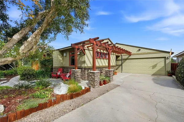 $1,899,000 | 386 Los Altos Avenue, Long Beach, CA 90814