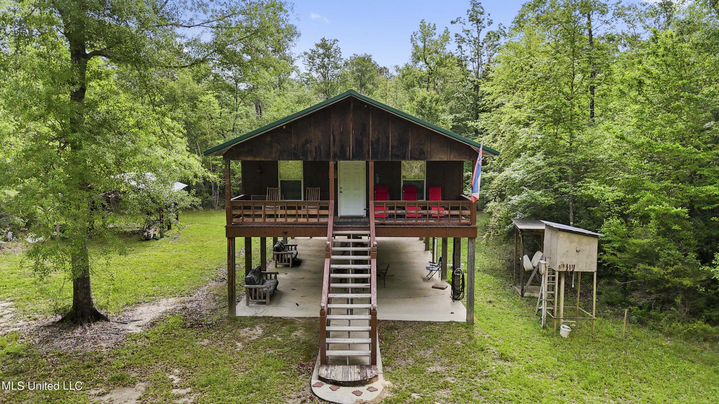 377 A Deep Creek Road Wiggins, MS 39577 - Photo 17 of 37 001