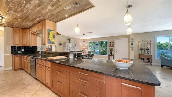 $635,000 | 836 Magellan Drive, Sarasota, FL 34243