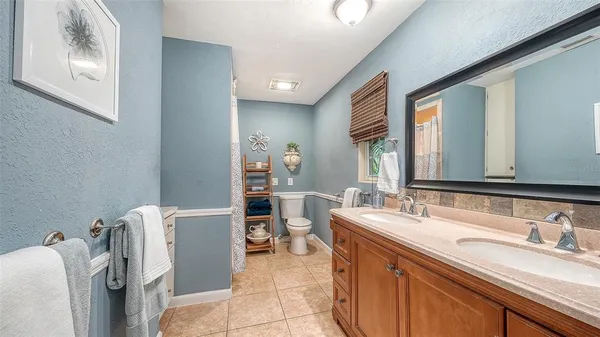 $635,000 | 836 Magellan Drive, Sarasota, FL 34243