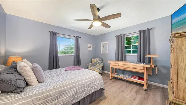 $635,000 | 836 Magellan Drive, Sarasota, FL 34243