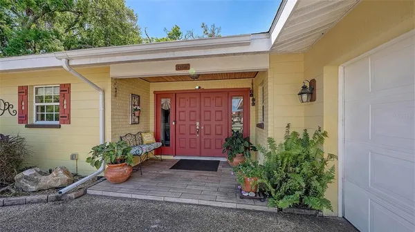 $635,000 | 836 Magellan Drive, Sarasota, FL 34243
