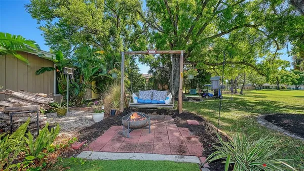 $635,000 | 836 Magellan Drive, Sarasota, FL 34243