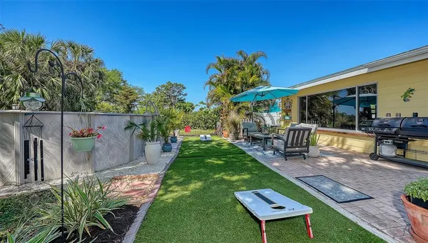 $635,000 | 836 Magellan Drive, Sarasota, FL 34243