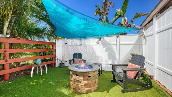 $635,000 | 836 Magellan Drive, Sarasota, FL 34243